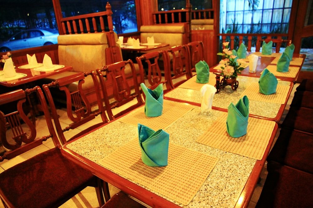 Фото Seashore Pattaya Resort