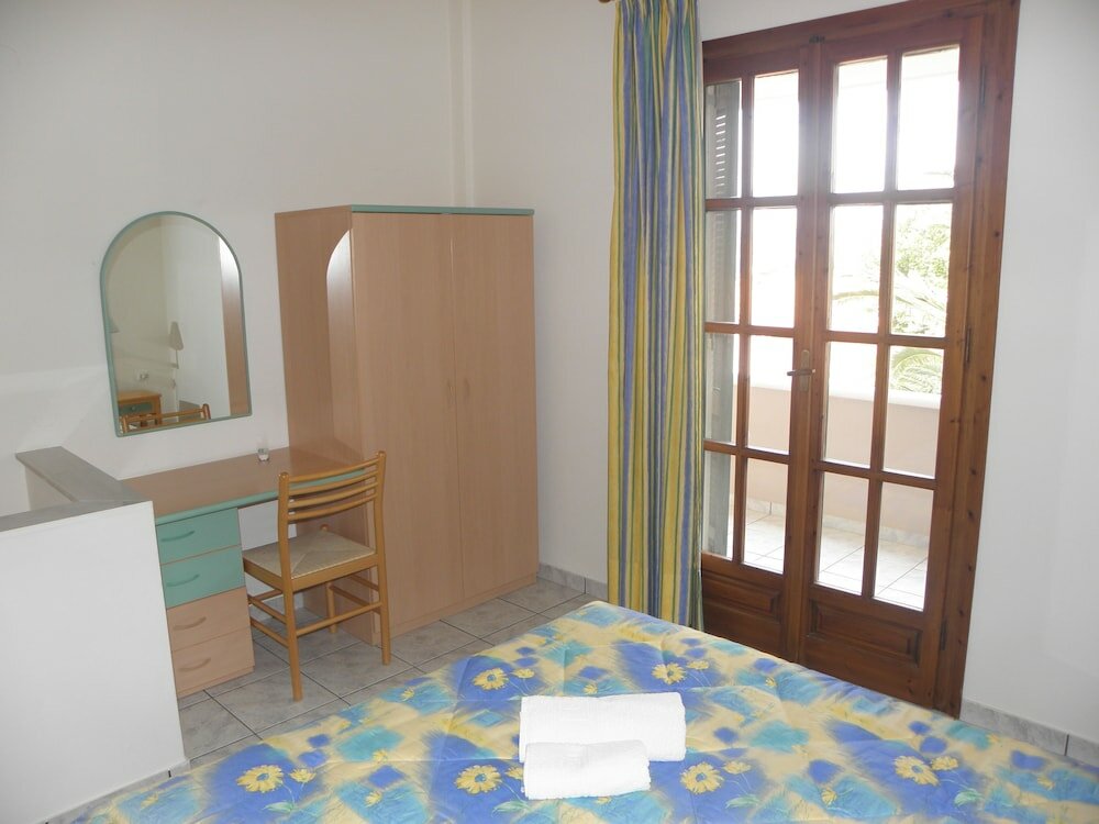 Фото Lakonia Bay - Apartments