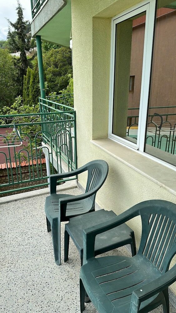 Фото Hayat Hotel Ltd