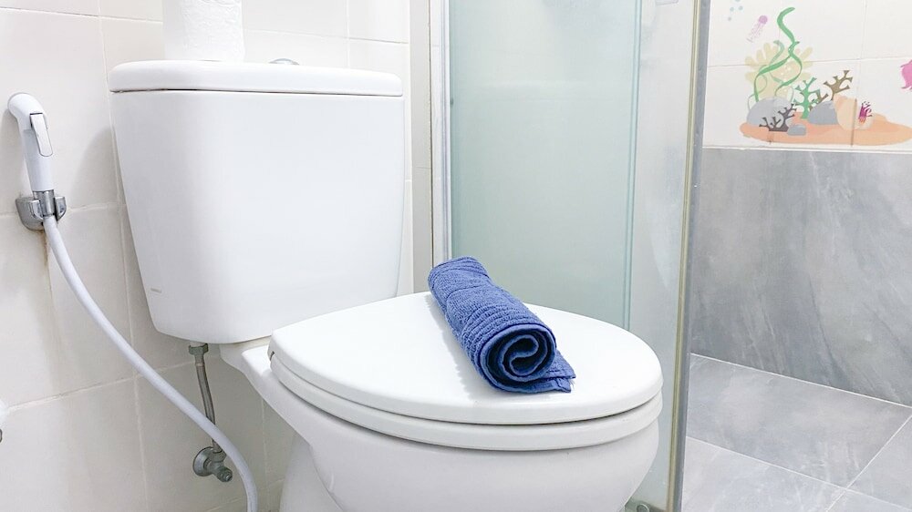 Фото Spacious And Homey 3Br At Seasons City Apartment