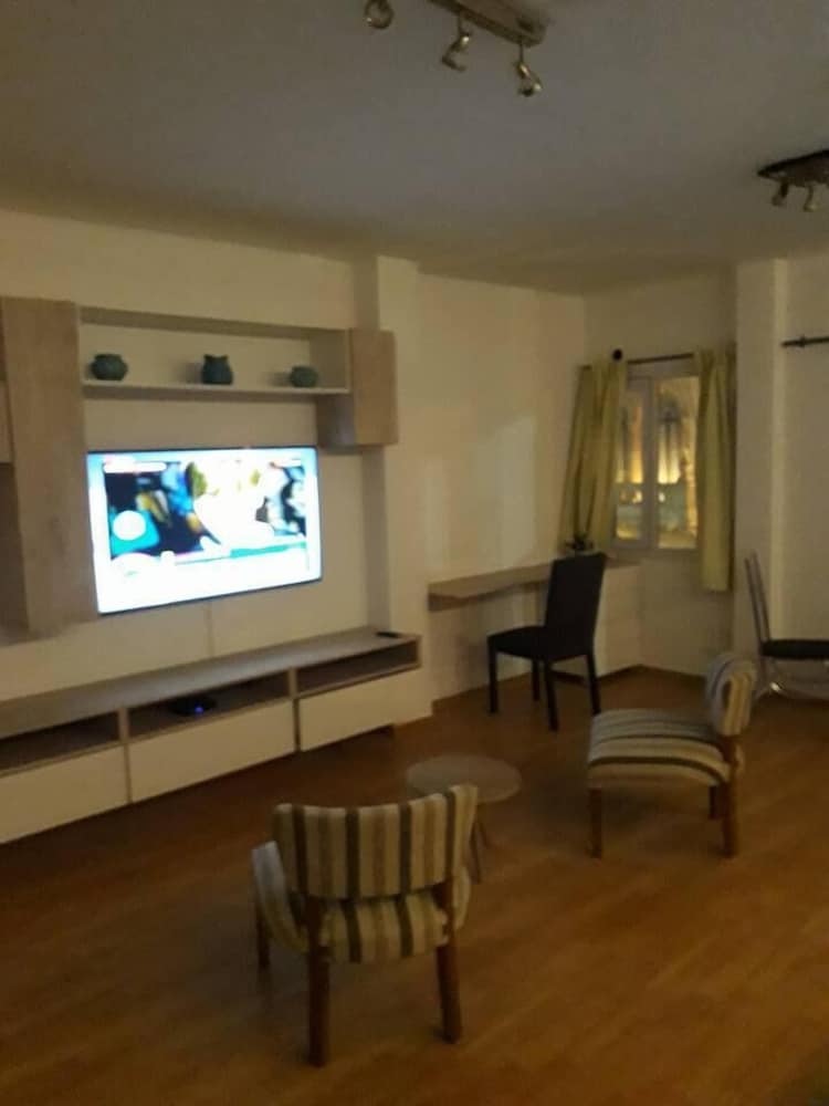 Фото 679 Inn Apart Hotel