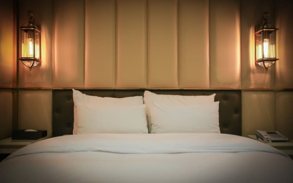 Фото Hotel Star Premier Yeoksam