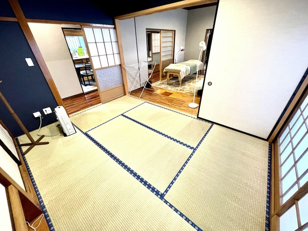 Фото Hakone Lake Side Villa & Hot Springs