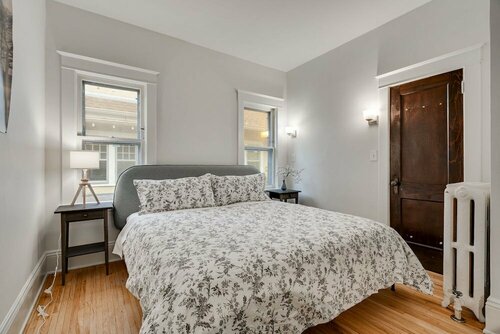 Гостиница Lyndale Bungalow в Миннеаполисе