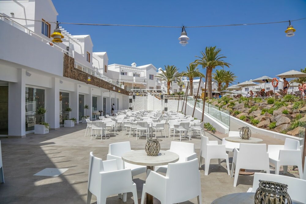 Фото Labranda Corralejo Village - All Inclusive