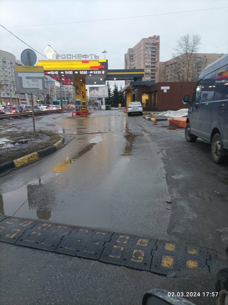 Gas station Роснефть, Saint Petersburg, photo