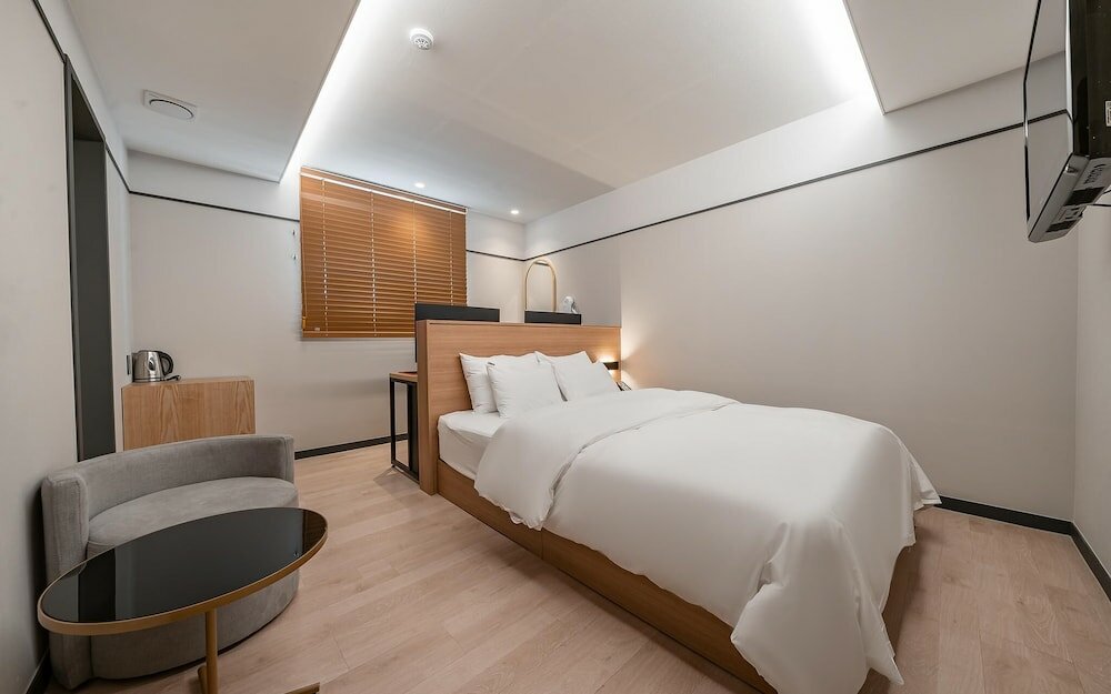 Фото Yeongdeungpo № 25 Yeongdeungpo Branch