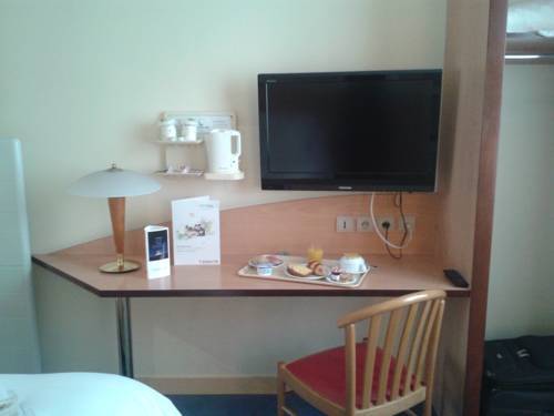 Фото Campanile Rennes Centre Gare