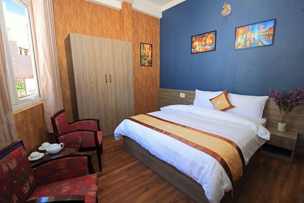 Фото Hoa Sen Hotel 103