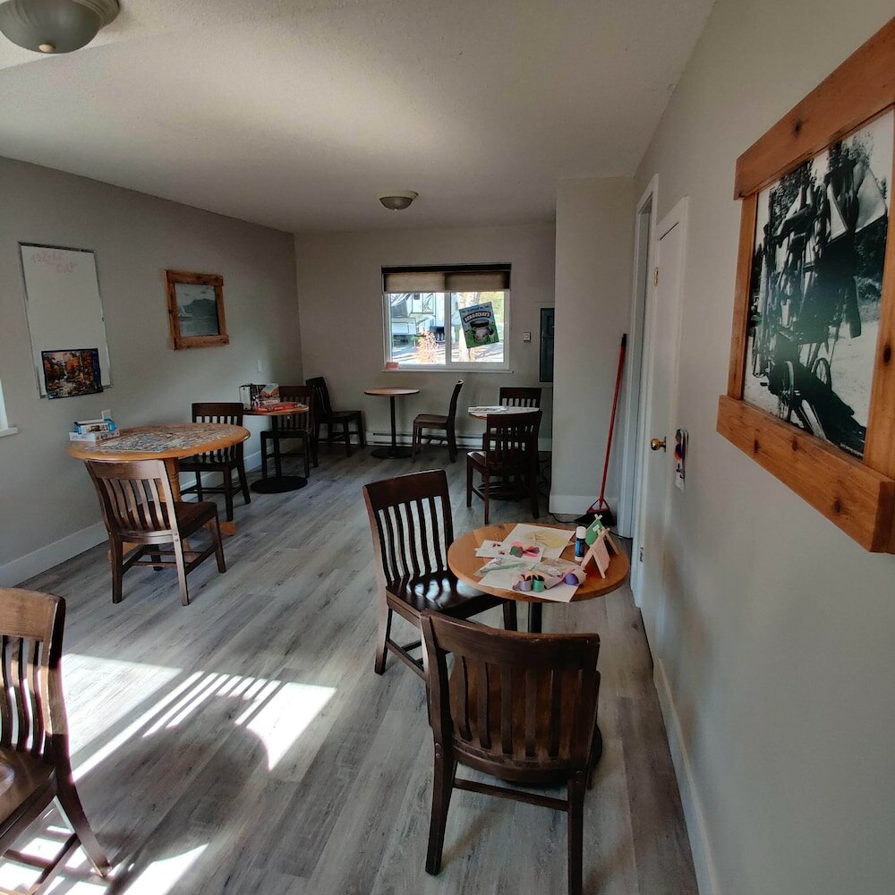 Фото Pathfinder Camp Resorts Agassiz