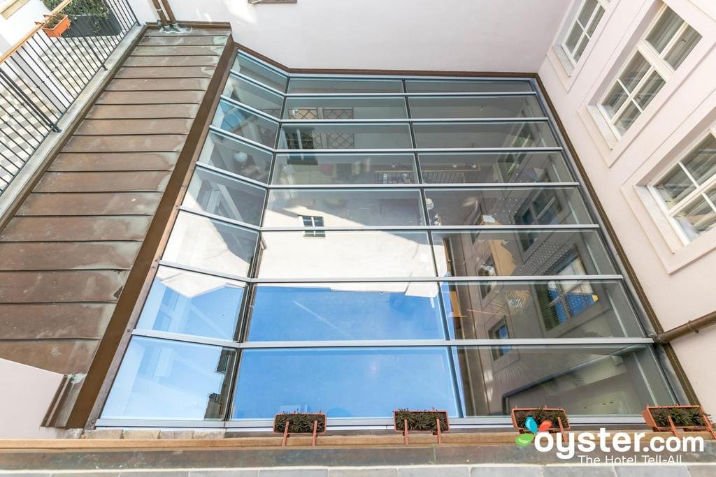 Фото Hotel Golden Key Prague