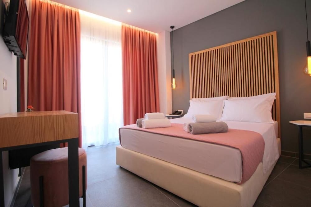 Фото Blue Eye Hotel