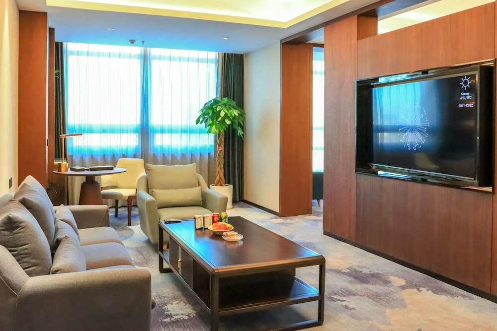 Фото Yun-ray Phoenix Hotel