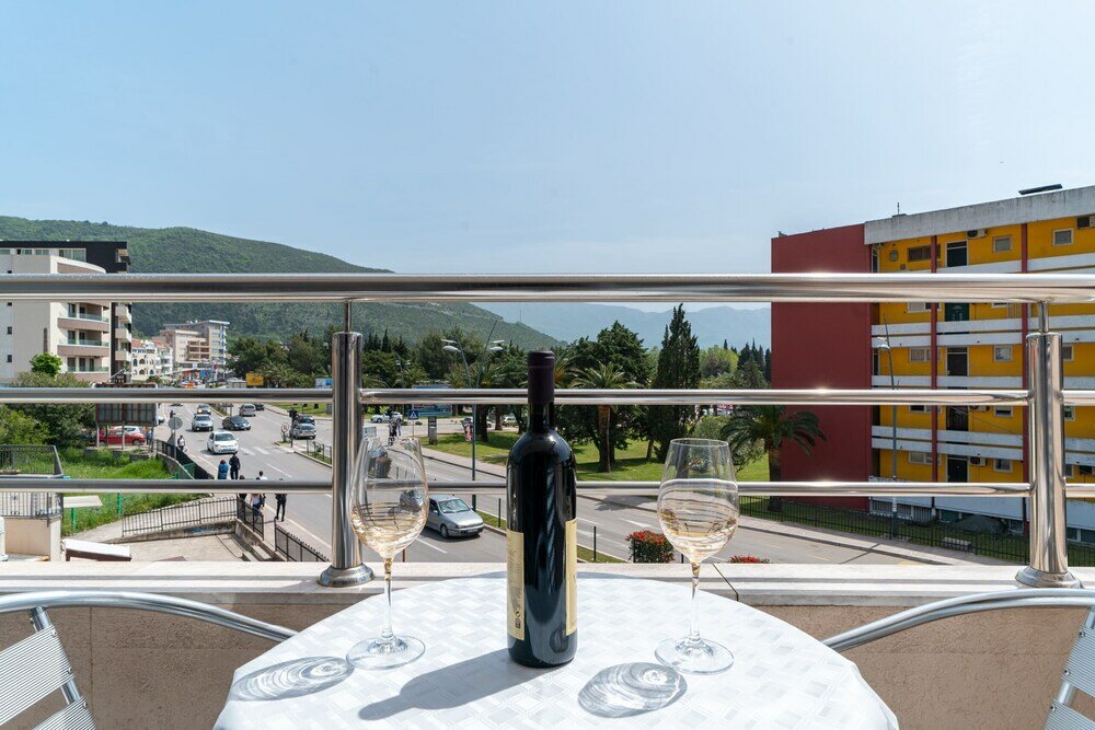 Фото SMS Apartments