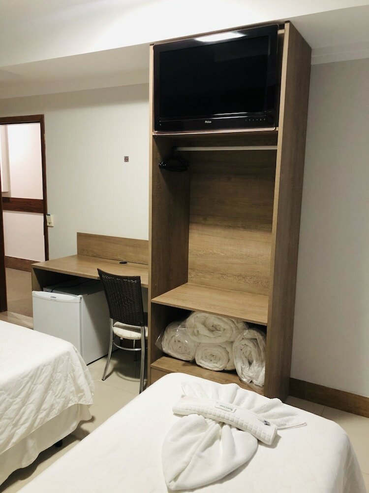 Фото Shelton Palace Hotel