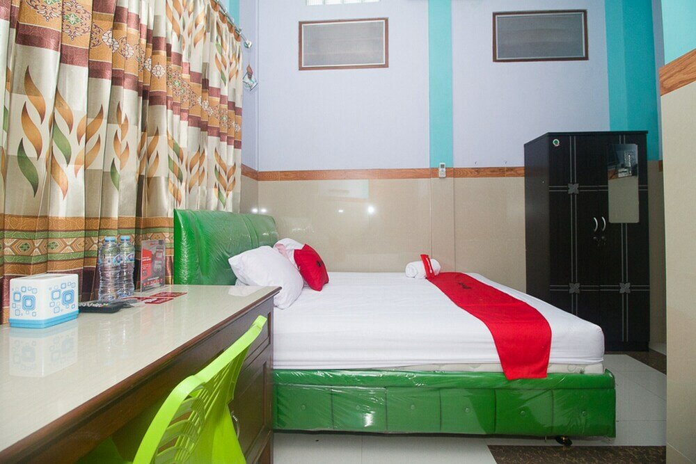 Фото RedDoorz Syariah near Alun Alun Bojonegoro