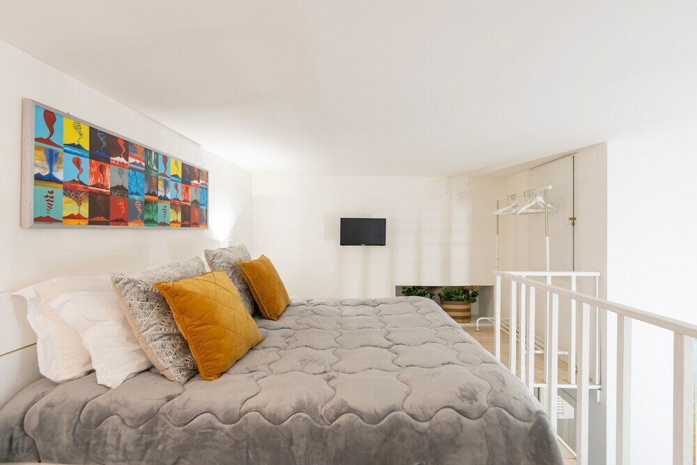 Фото Palazzo della Porta - VIA Toledo 55