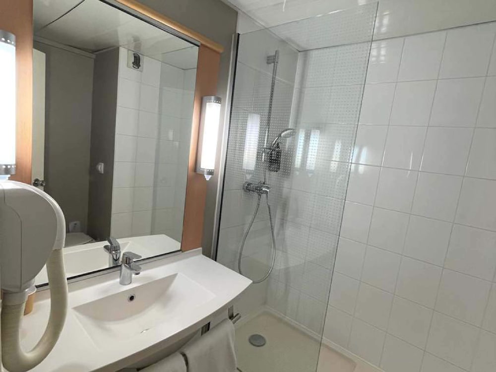 Фото Ibis Paris Orly Rungis