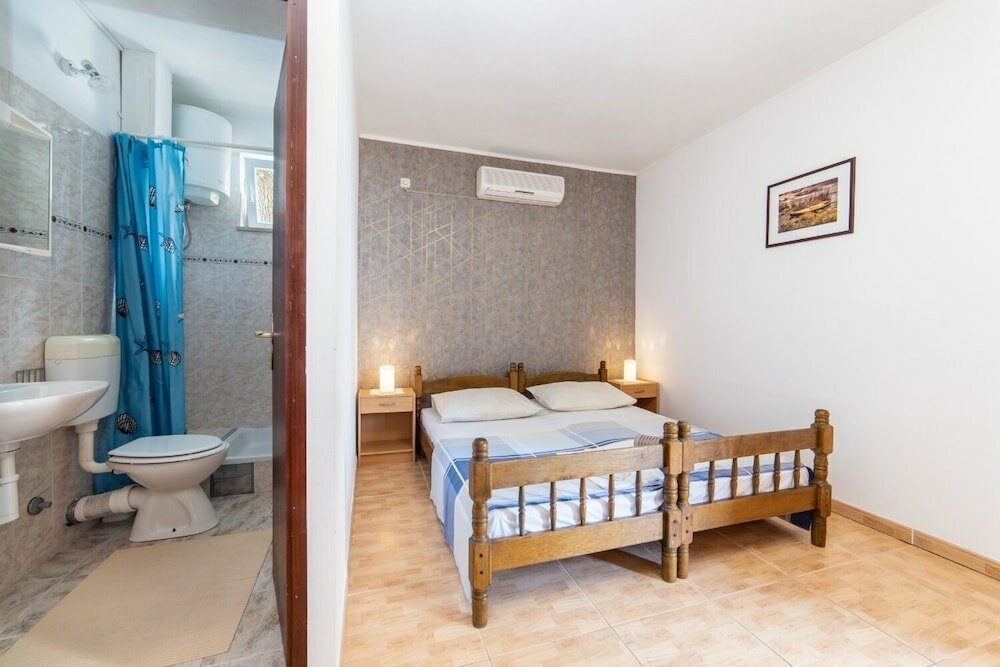 Фото More - 60m From the sea - A4 Dino