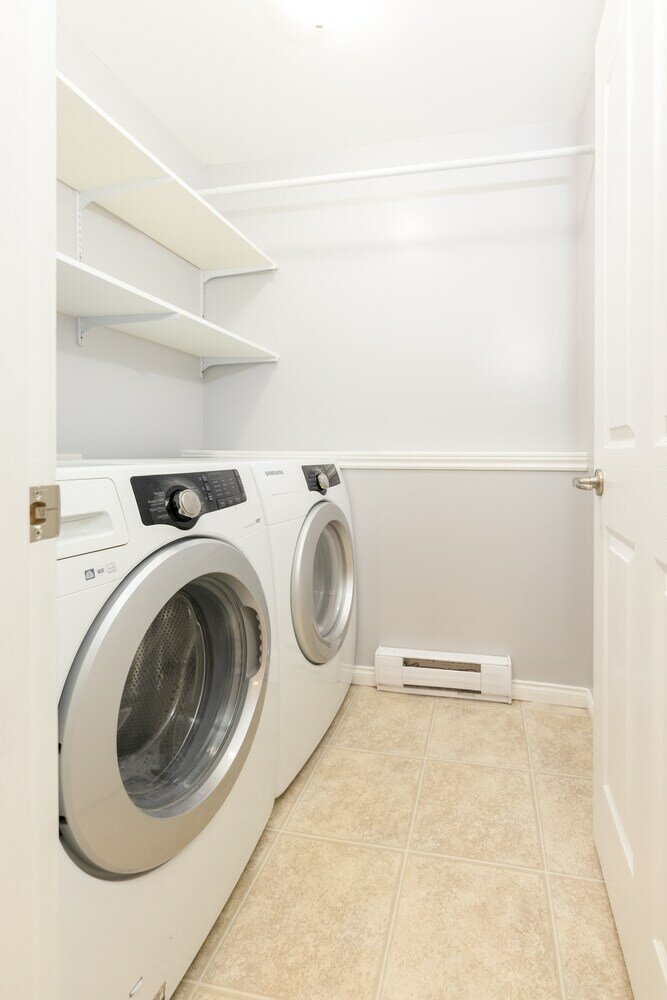 Фото 2298 Setchfield Ave