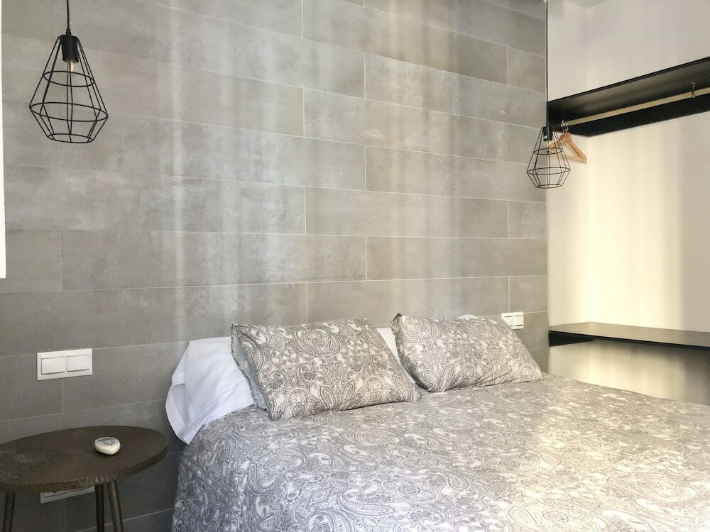 Фото Suites La Merced Malaga365