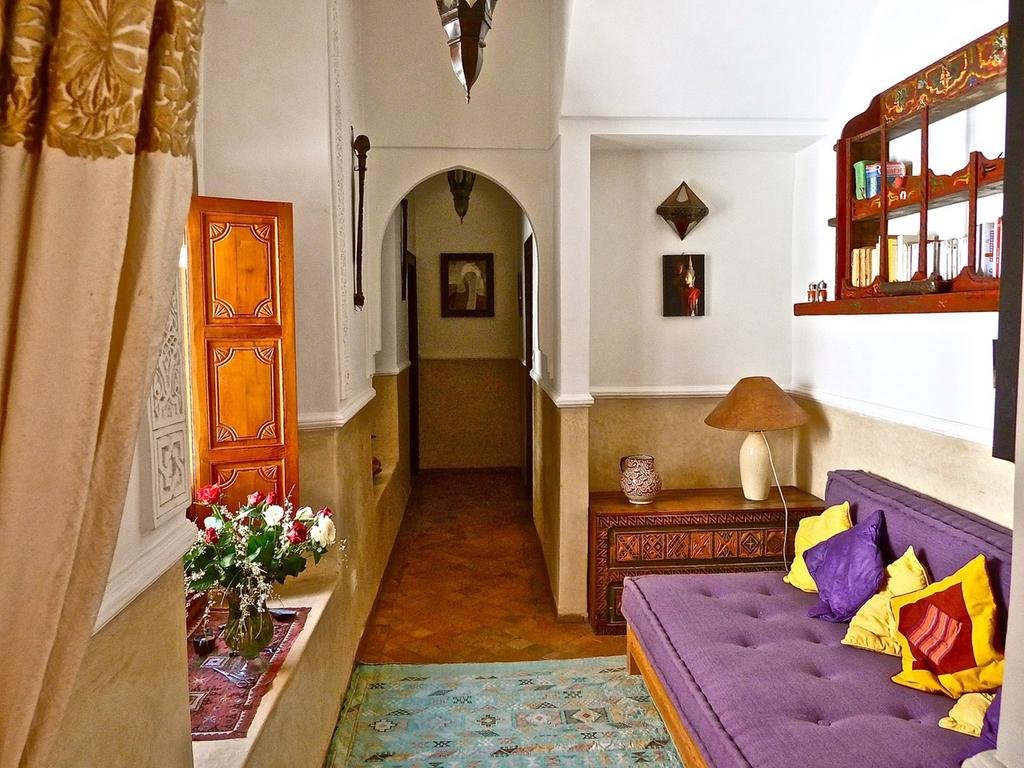 Фото Riad Hadika Maria