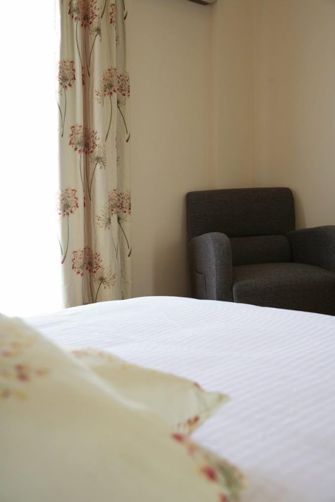 Фото Hotel Theoxenia Loutraki