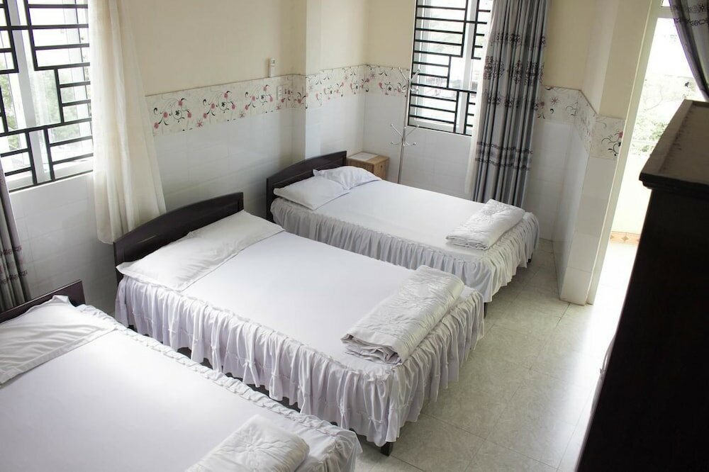 Фото Hung Binh hotel