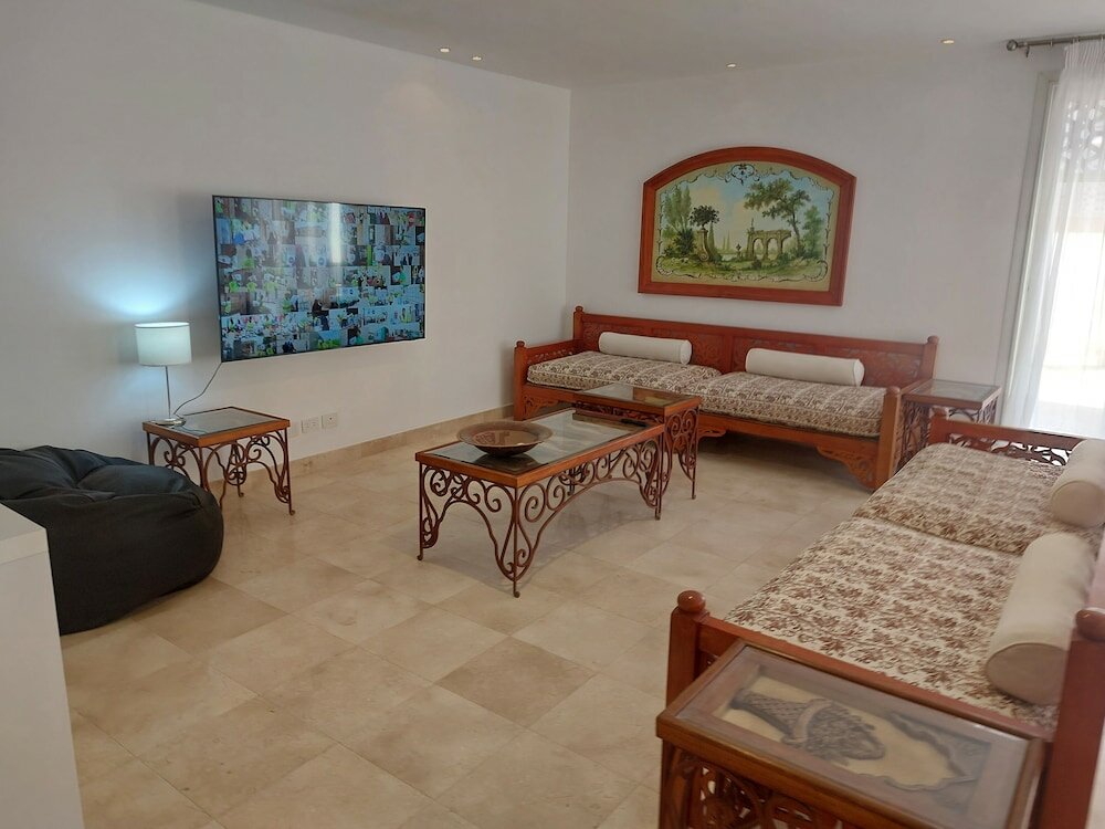 Фото Nayah boutique Stays