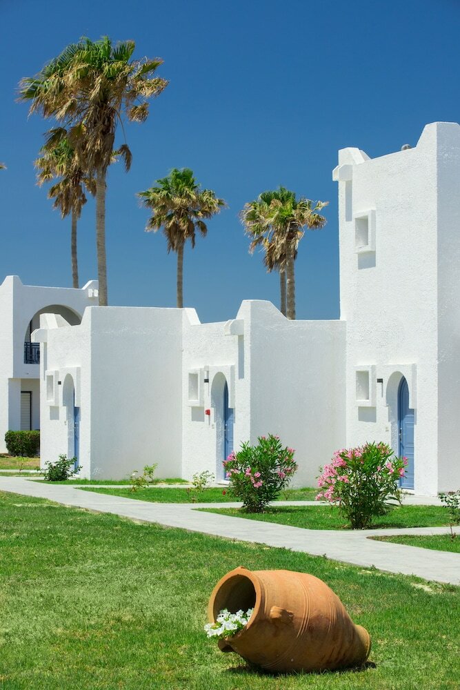 Фото Aeolos Beach Hotel