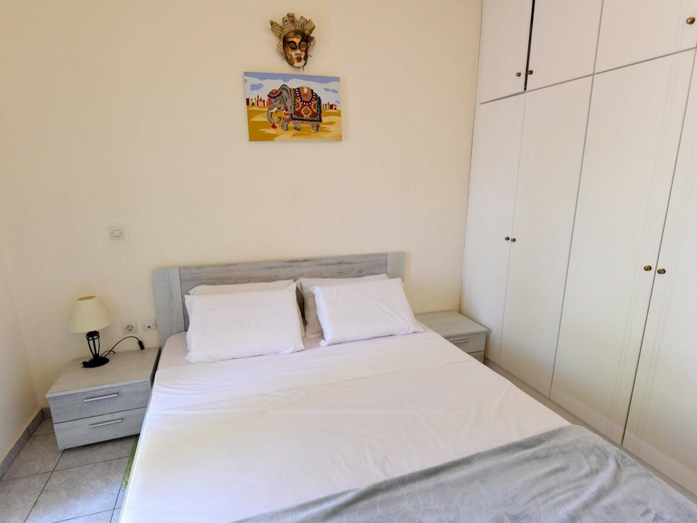 Фото Demi Maisonette