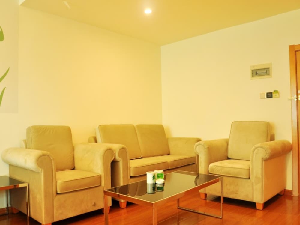 Фото GreenTree Alliance Sanya Jiyang District Yalongwan Road Hotel