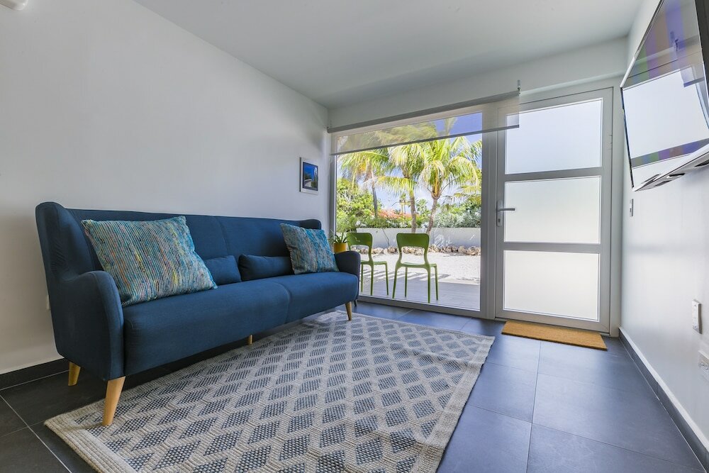 Фото Boca Catalina Modern Villa