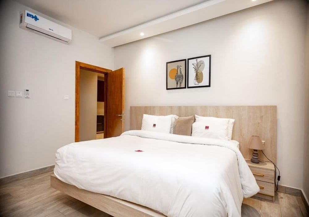 Фото Manjaro Luxury Suites at Stella Place