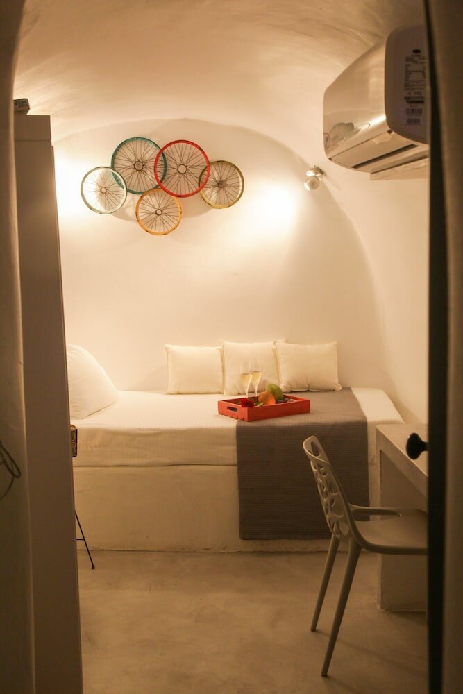 Фото My Bozer Cave Villa