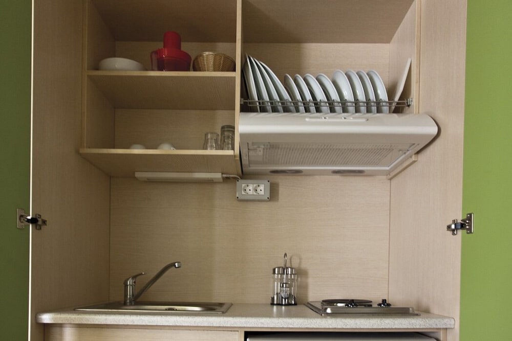 Фото Athina Beach Hotel