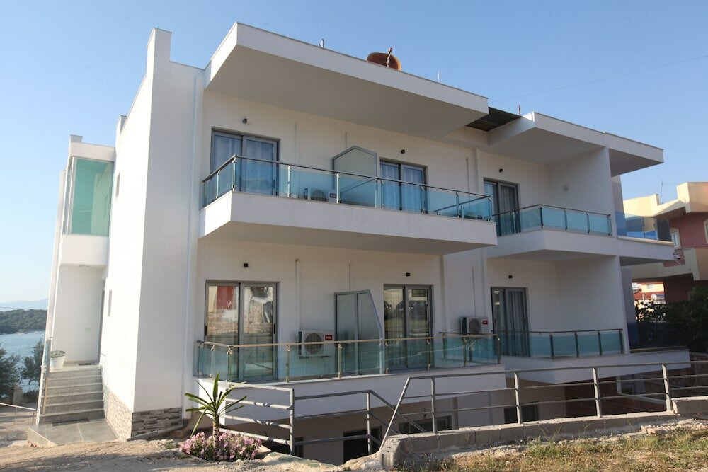 Фото Esmerald Hotel