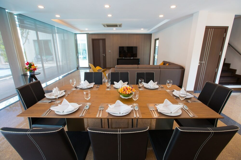 Фото Villa Navin Premier Pool Villa