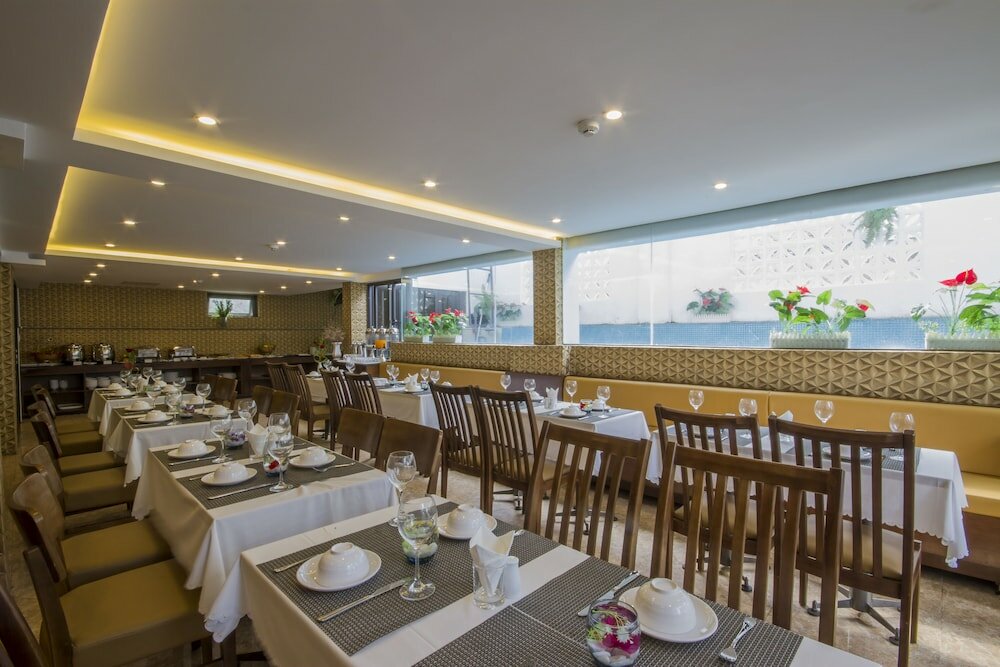 Фото Sapphire Hotel