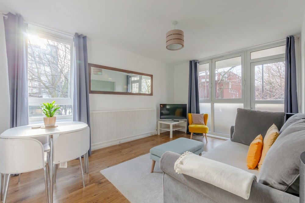 Фото Cosy 1 Bedroom Flat Near Old Street