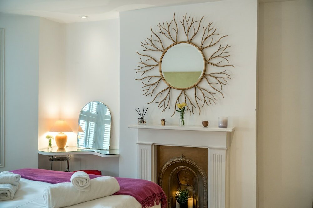 Фото Altido Colorful Apt W/Garden, In Shepherds Bush