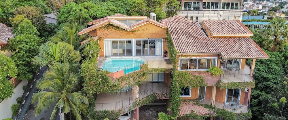 Фото Teetara Villa Patong