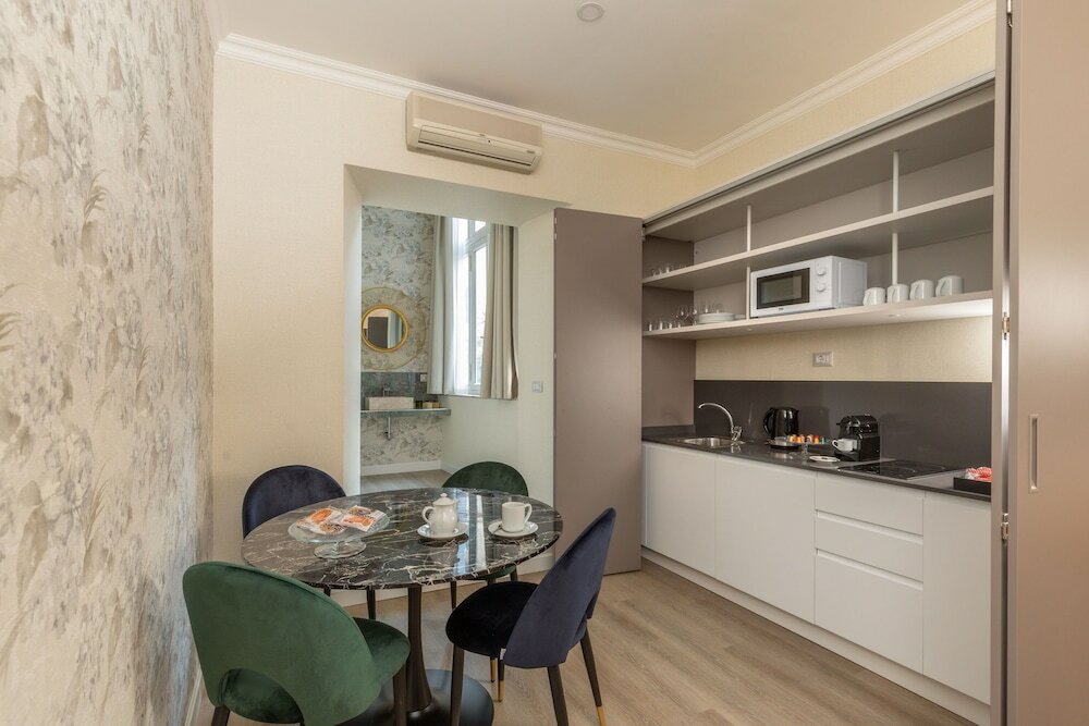 Фото Condotti Palace