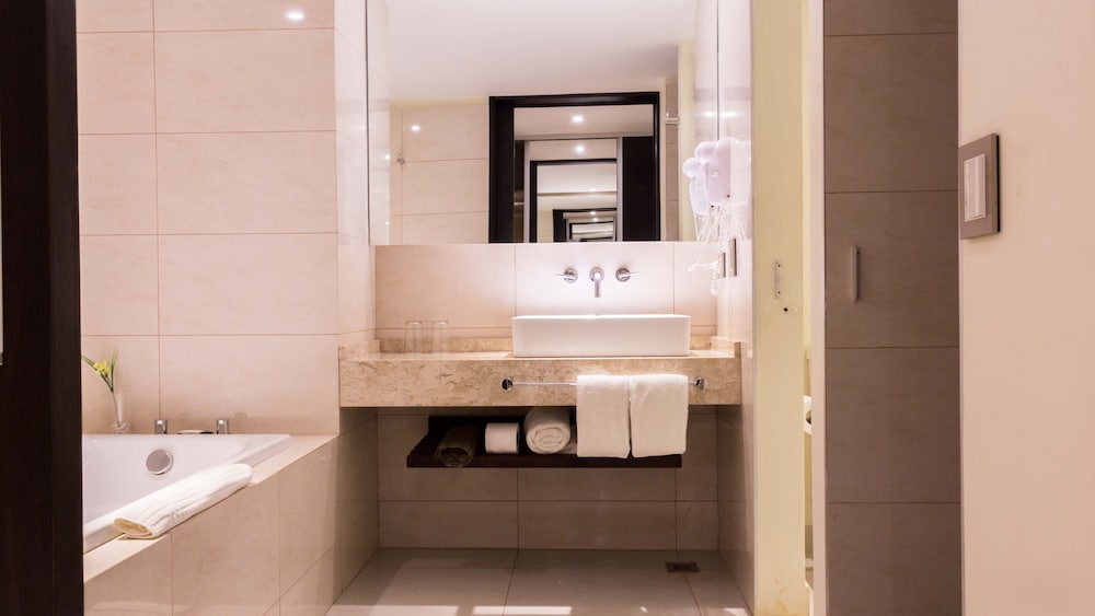 Фото Pirayu Hotel & Resort