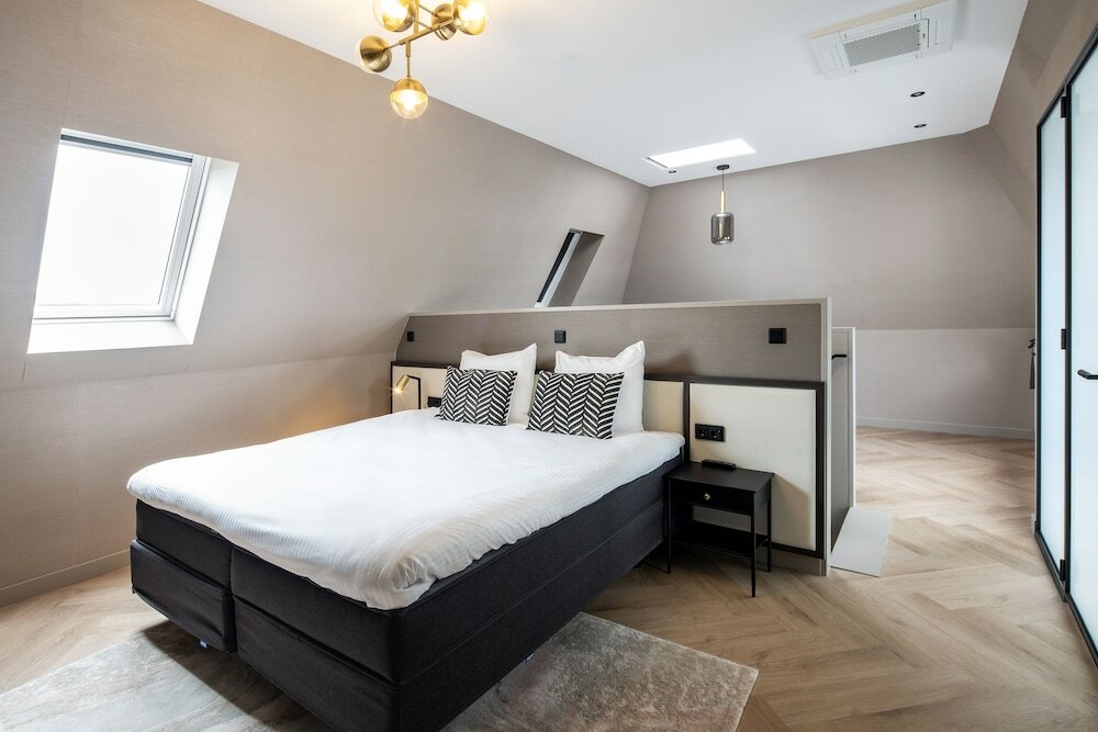 Фото Breathe Boutique hotel Leiden