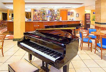 Фото Hotel Rh Corona del Mar