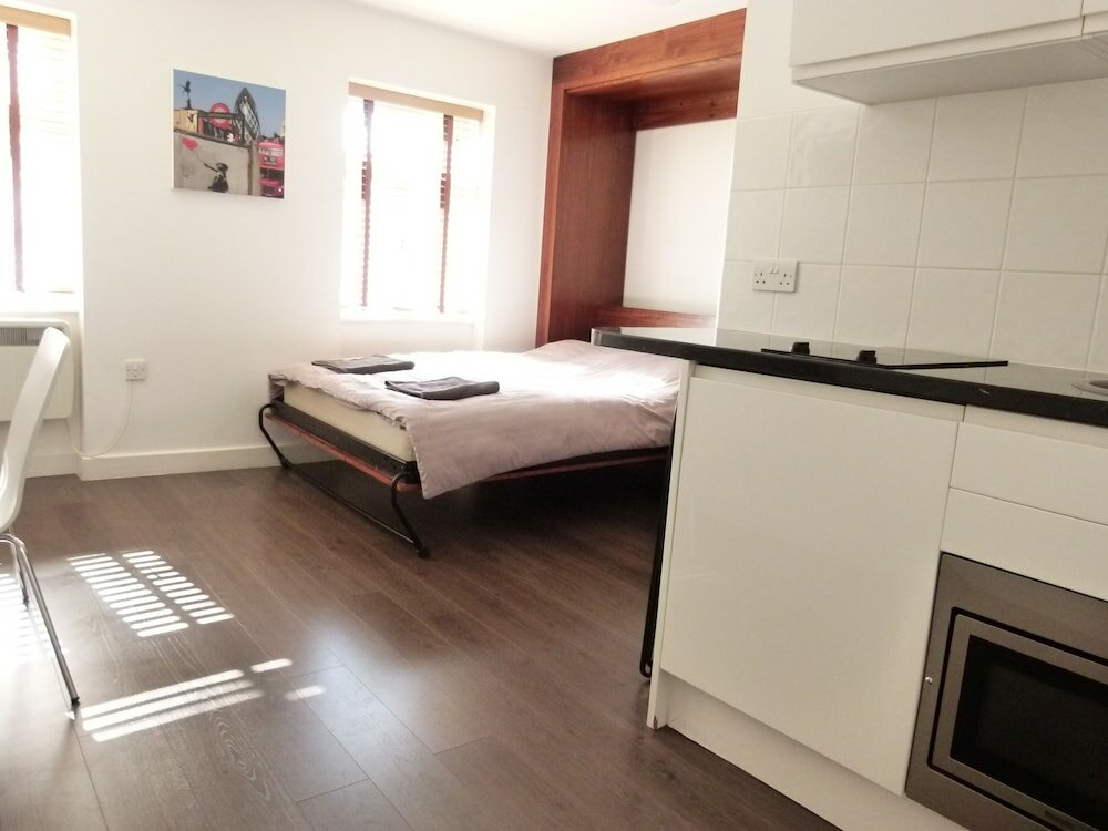 Фото Ss Property Hub - City of London Studio Apartment 3