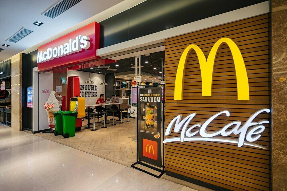 Фото Luxury Apartment Dcapital Tran Duy Hung