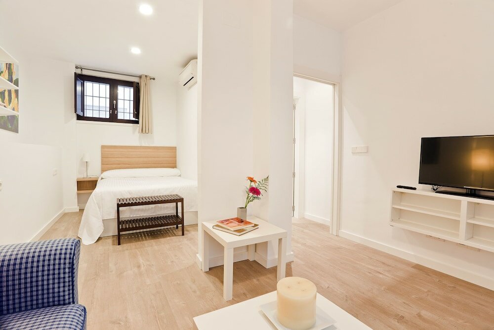 Фото Casa Miravalle Apartamentos Darro