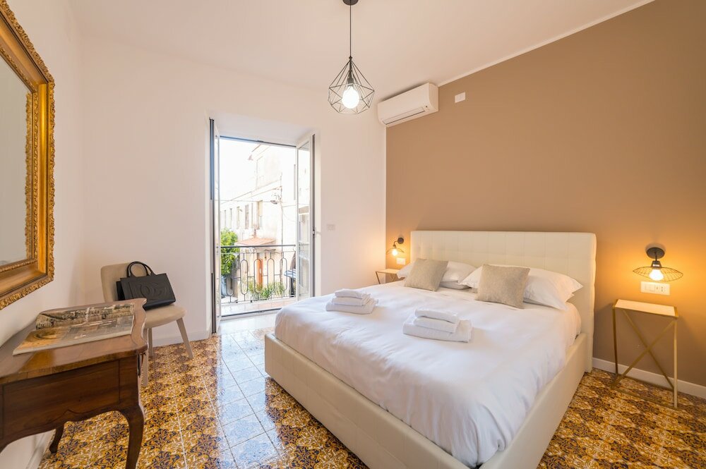 Фото Castalia Apartments & Rooms